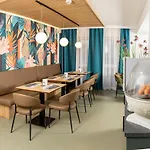 Cleverhotel 3*
