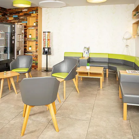 Ξενοδοχείο Cleverhotel 3*