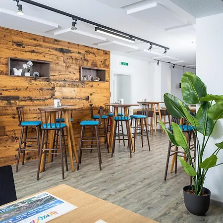 Ξενοδοχείο Cleverhotel