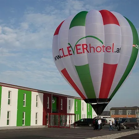 Cleverhotel 3*