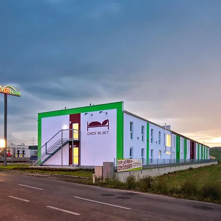 Cleverhotel 3*